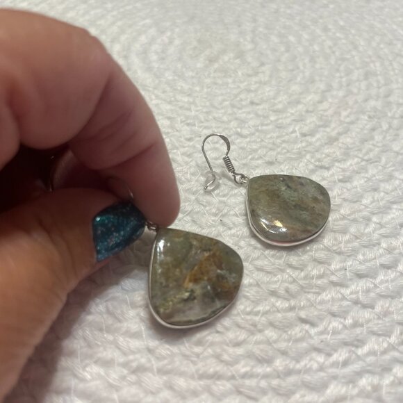 Natural GREEN FLUORITE Handmade Sterling 925 Earrings #603D - Picture 3 of 3